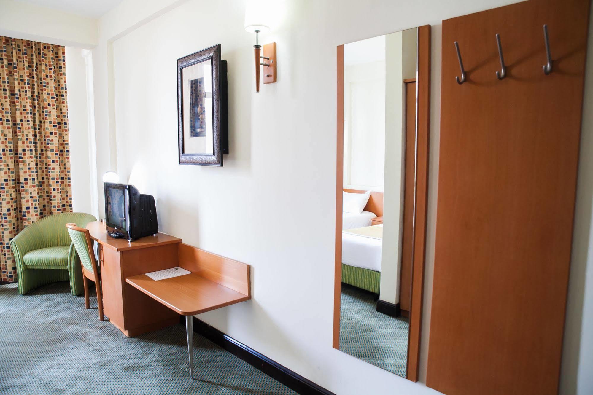 Gorillas City Centre Hotel Kigali Exteriér fotografie